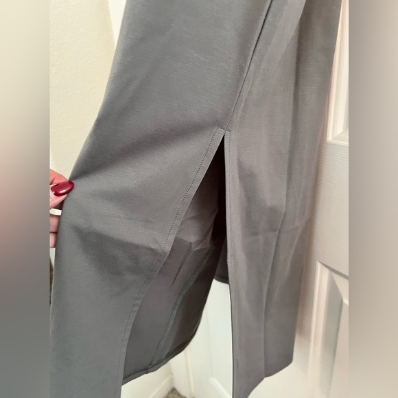 LOVE BONITO Jarlo Low Back Twist Maxi Dress size Medium soft & hands just right - Picture 13 of 14